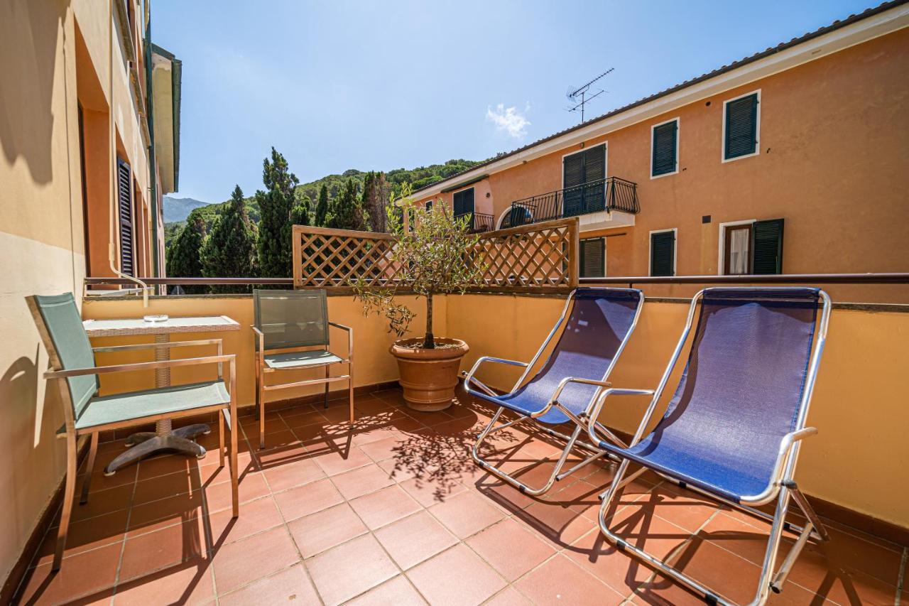 Hotel Yacht Club Marciana Marina  Bagian luar foto